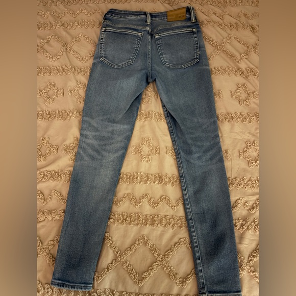 American Eagle Outfitters Denim Low Rise Jeggings - Picture 2 of 3